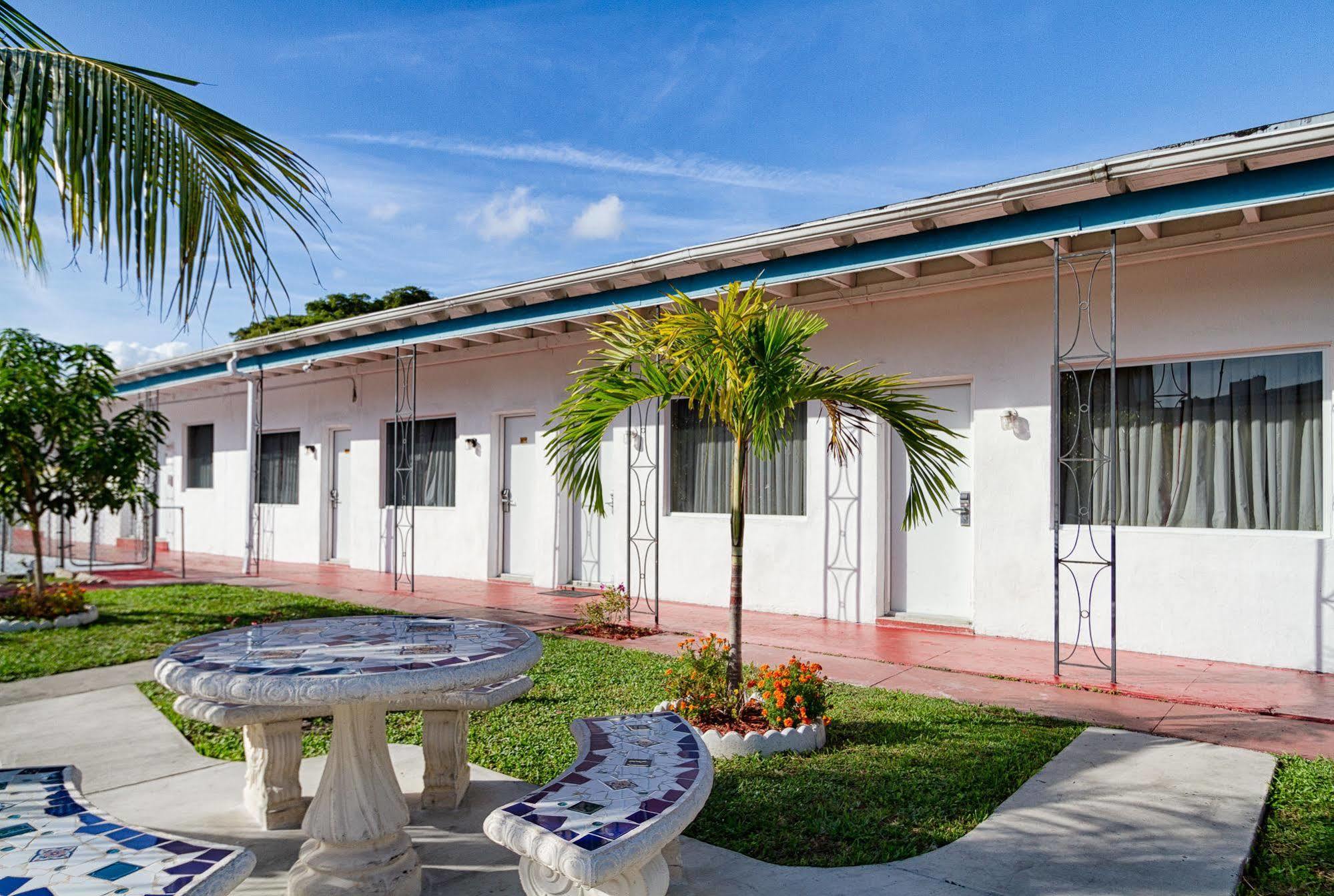 Sun And Surf Inn North Miami Ngoại thất bức ảnh