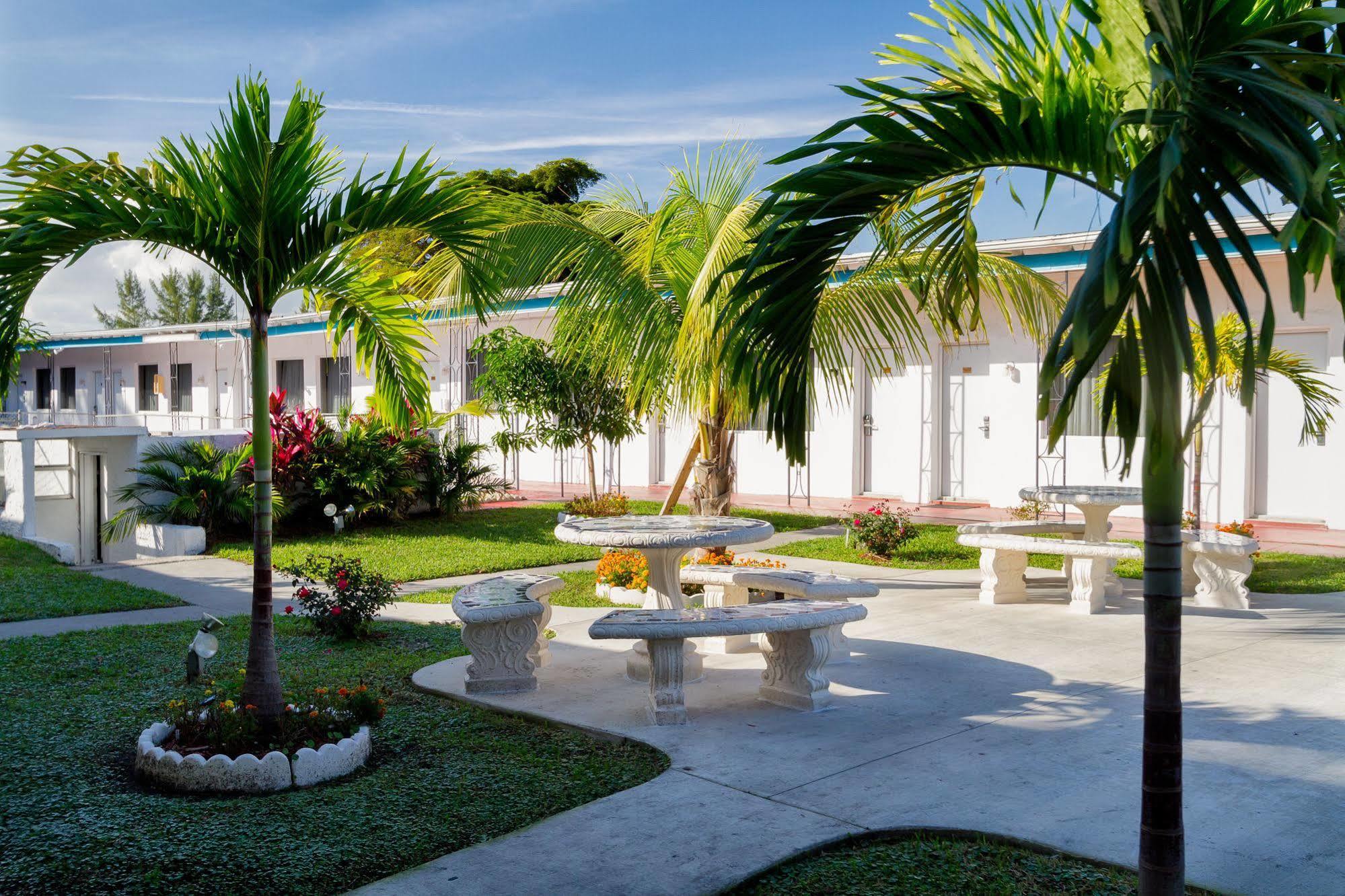 Sun And Surf Inn North Miami Ngoại thất bức ảnh